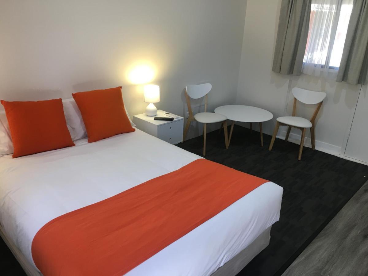 Sturt Motel Брокен-Хилл Экстерьер фото